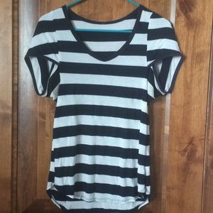 Horizontal, striped t-shirt